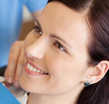 Quand vous venez faire un examen dentaire dans une de nos cliniques nous vous passons un examen dentaire complet ainsi qu'un nettoyage dentaire dans la région de Granby à Cowansville et Bromont ainsi qu'à Sutton